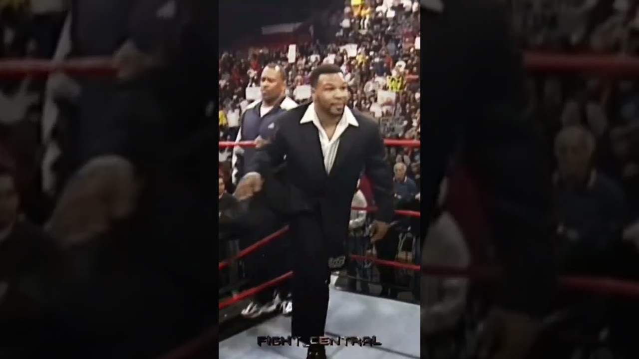 Mike Tyson vs Ston Cold, Steve Austin