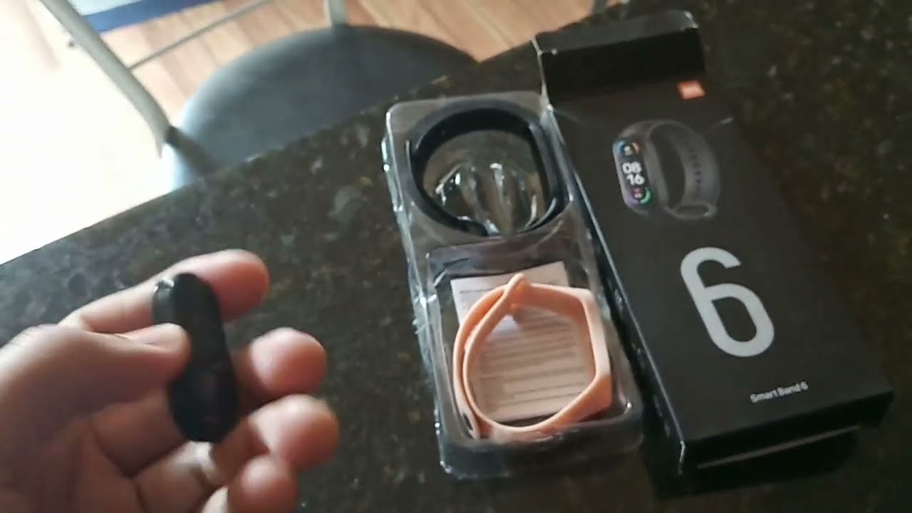 Relógio Mi Band parou de ligar e não recarrega - Resolvido..