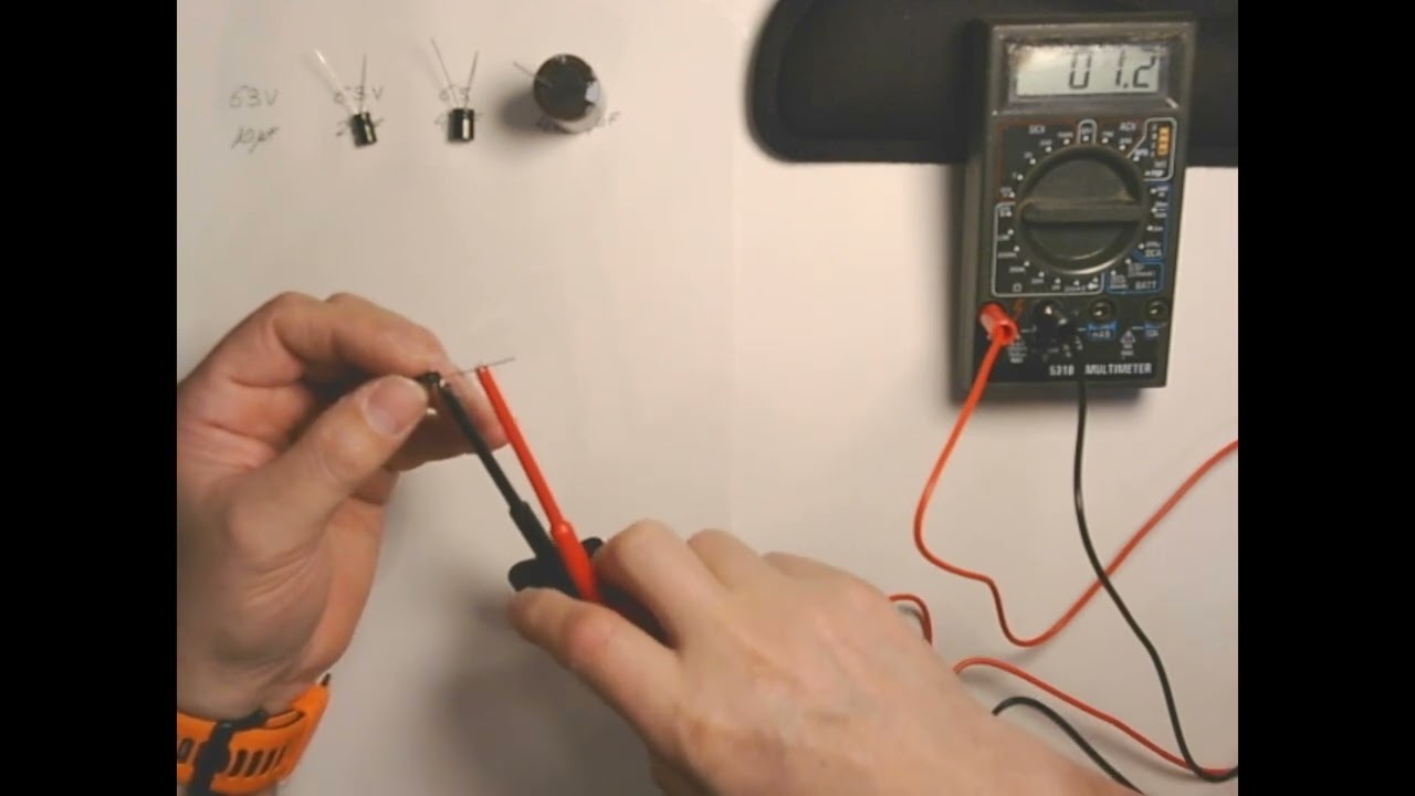 Tarea 4.1 Electrónica. Comprobación de un condensador. Medida de su capacidad.