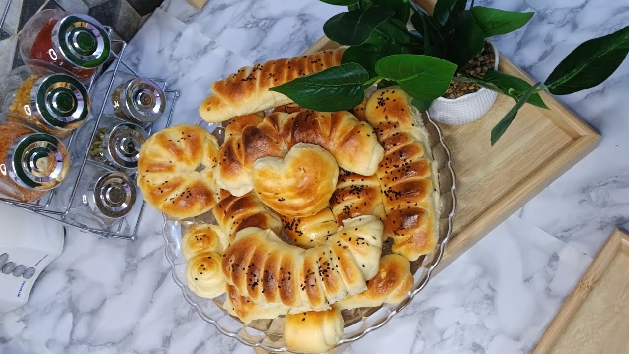 معجنات الغربة في السعودية 🇸🇦 بأقل تكلفة وهشاشة قطن! 🥐😋