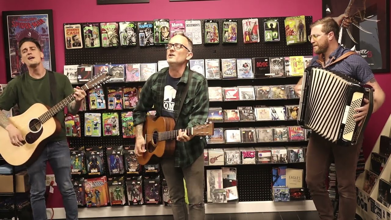 Dave Hause - Low - live at Yearbook Records, 06/07/2023