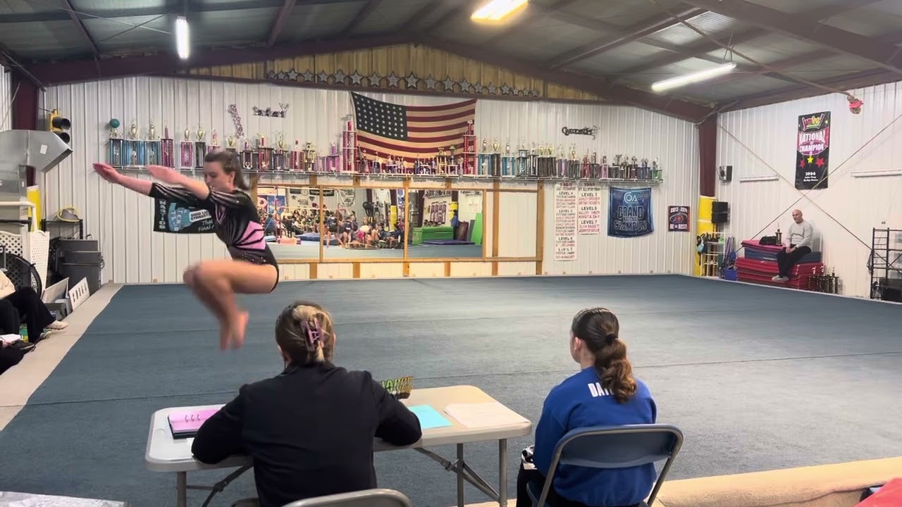 My floor routine score 9.0!!
