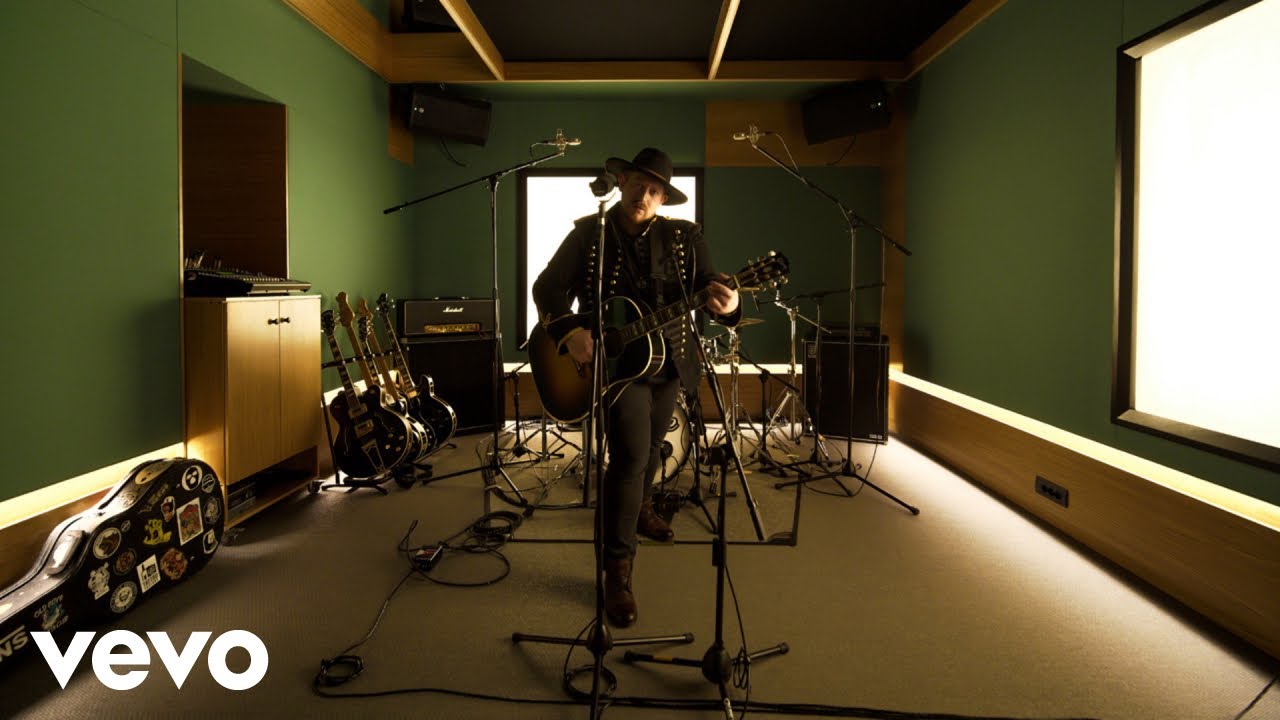Steven Patrick Piu - Dorian Gray (Unplugged)