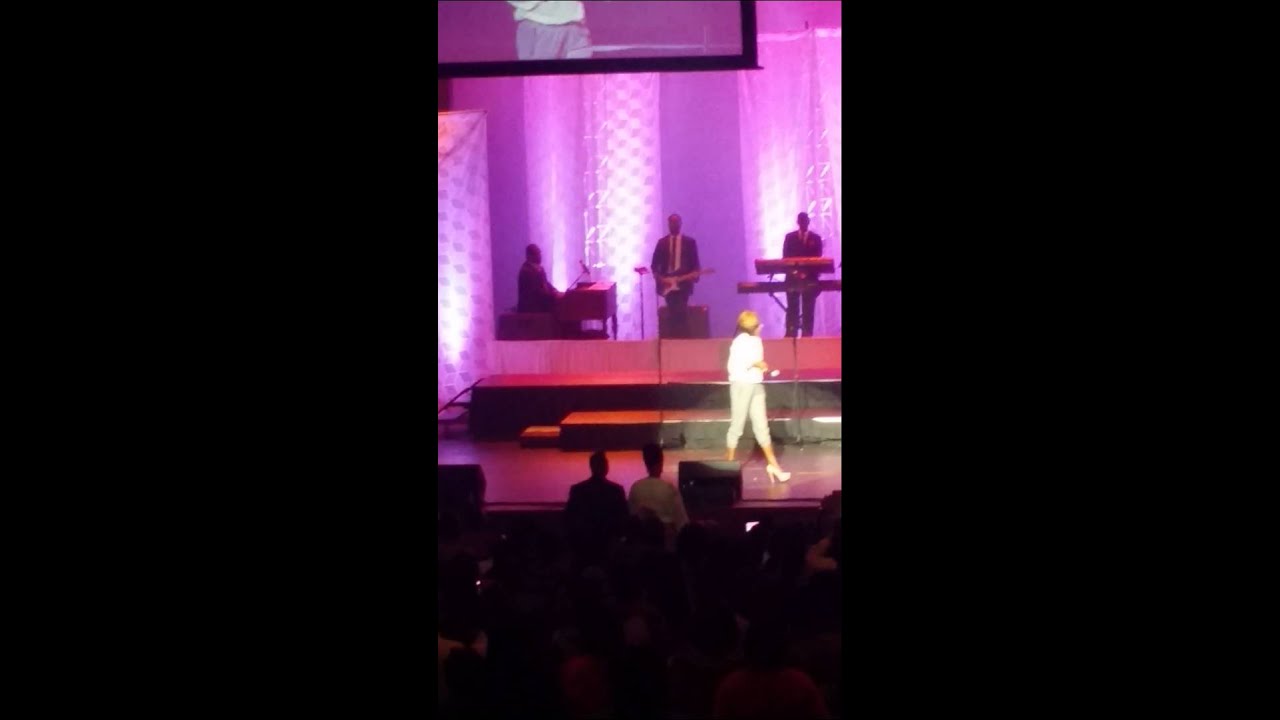 Le'Andria Johnson Slaaayyyiiiinnng at McDonald's ChoirShowcase