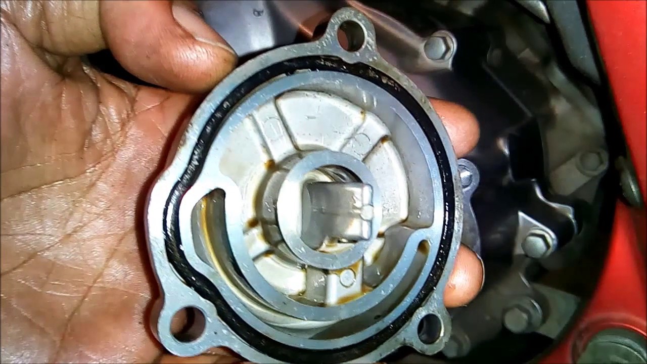 Yamaha LC135 Oil and Filter Change