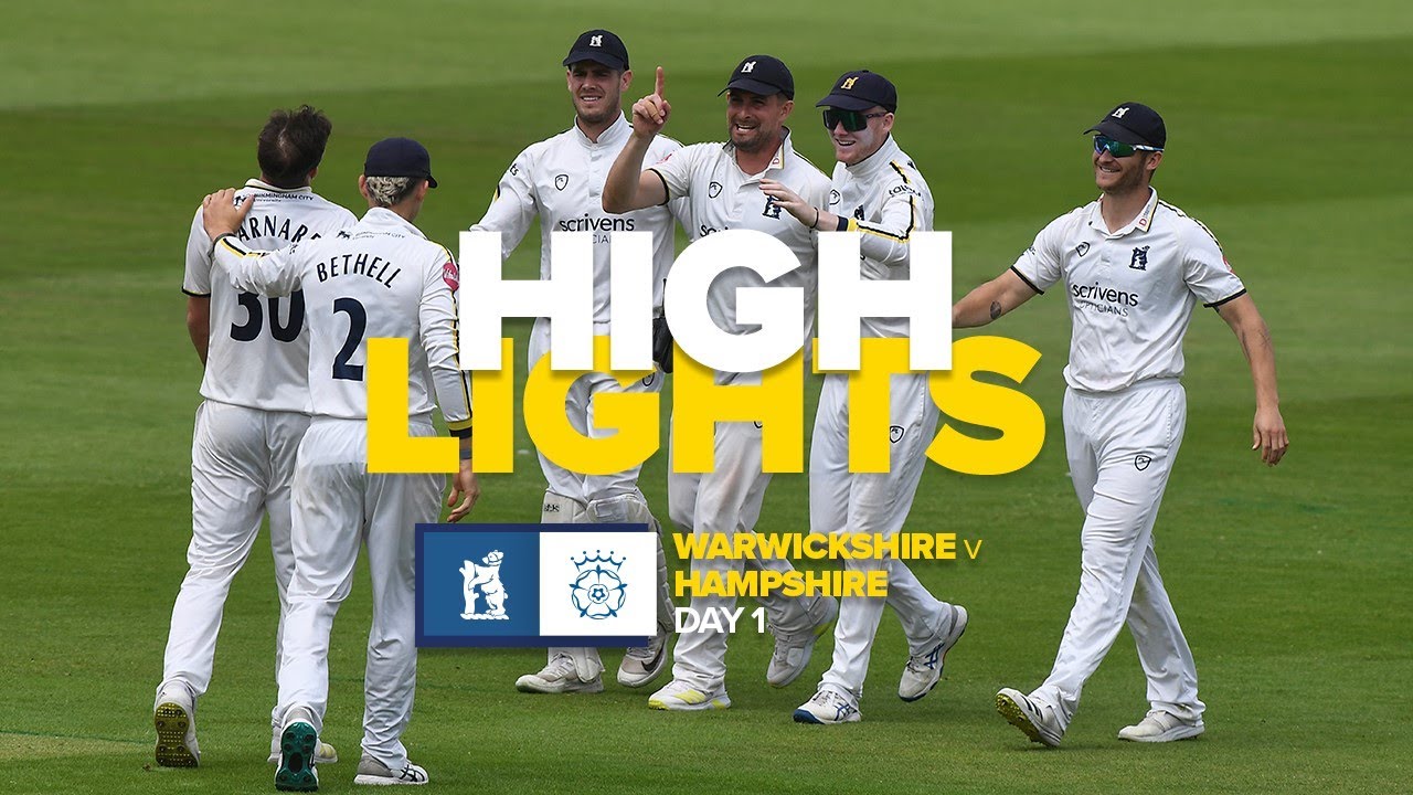 Wicket for Chris Woakes on 100th red ball game for Warwickshire | HIGHLIGHTS | County Championship