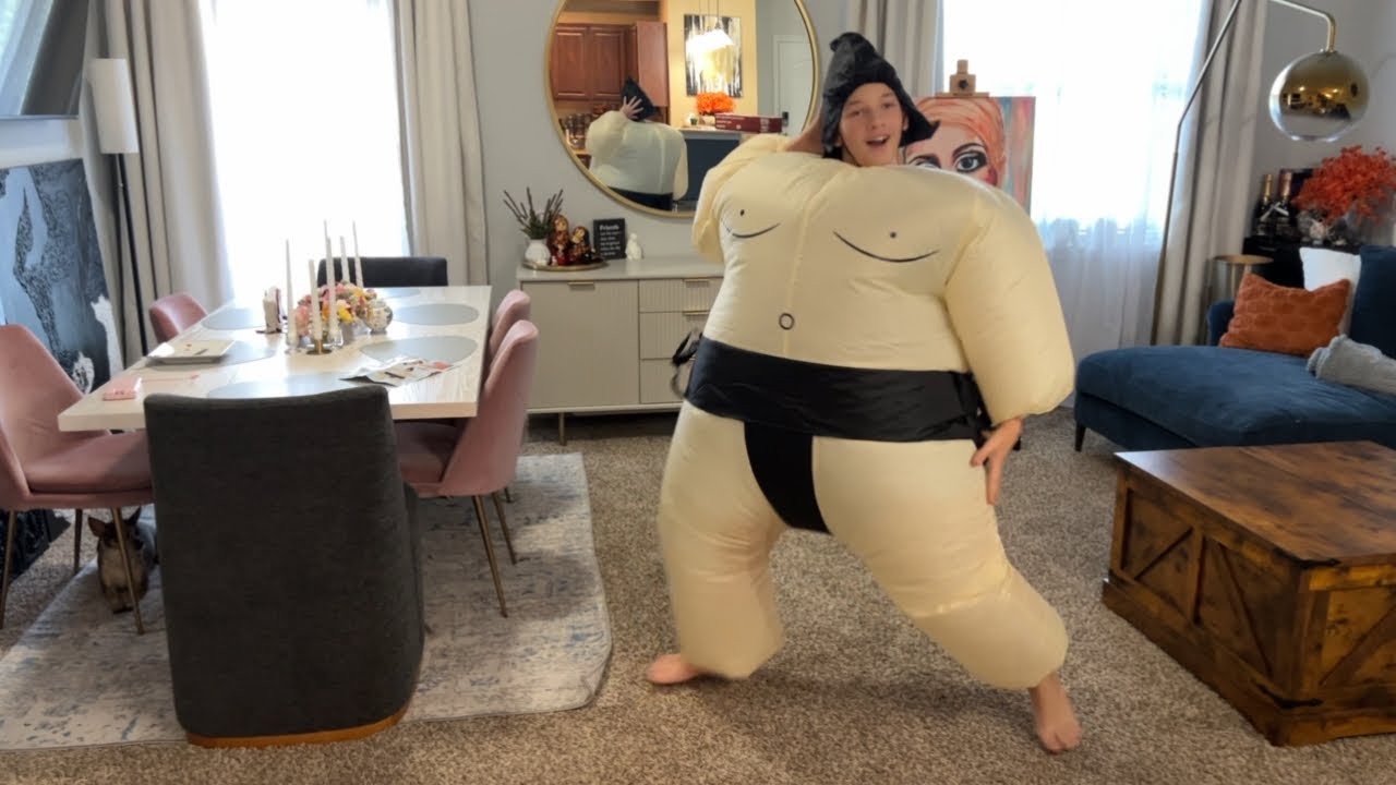 Sumo costume review!