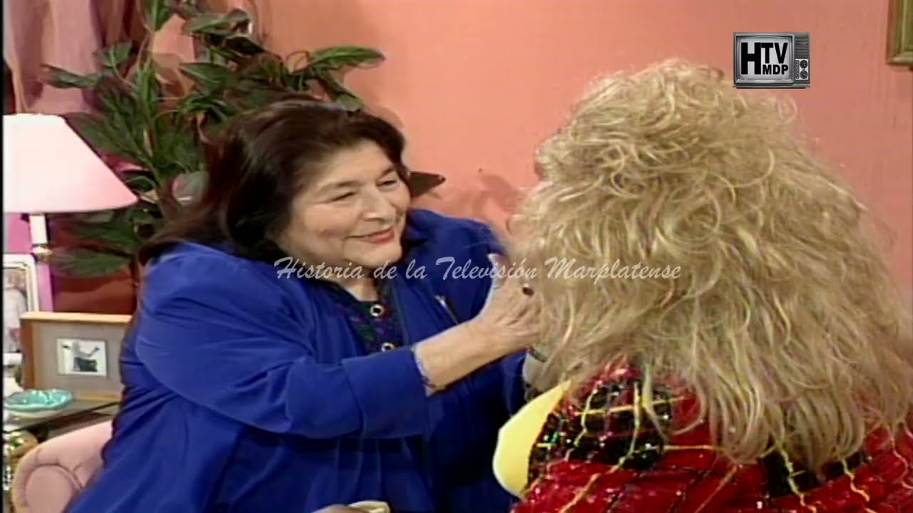 ANTONIO GASALLA CON SU PERSONAJE BARBAR DON´T WORRY JUNTO A MERCEDES SOSA 25-12-1998