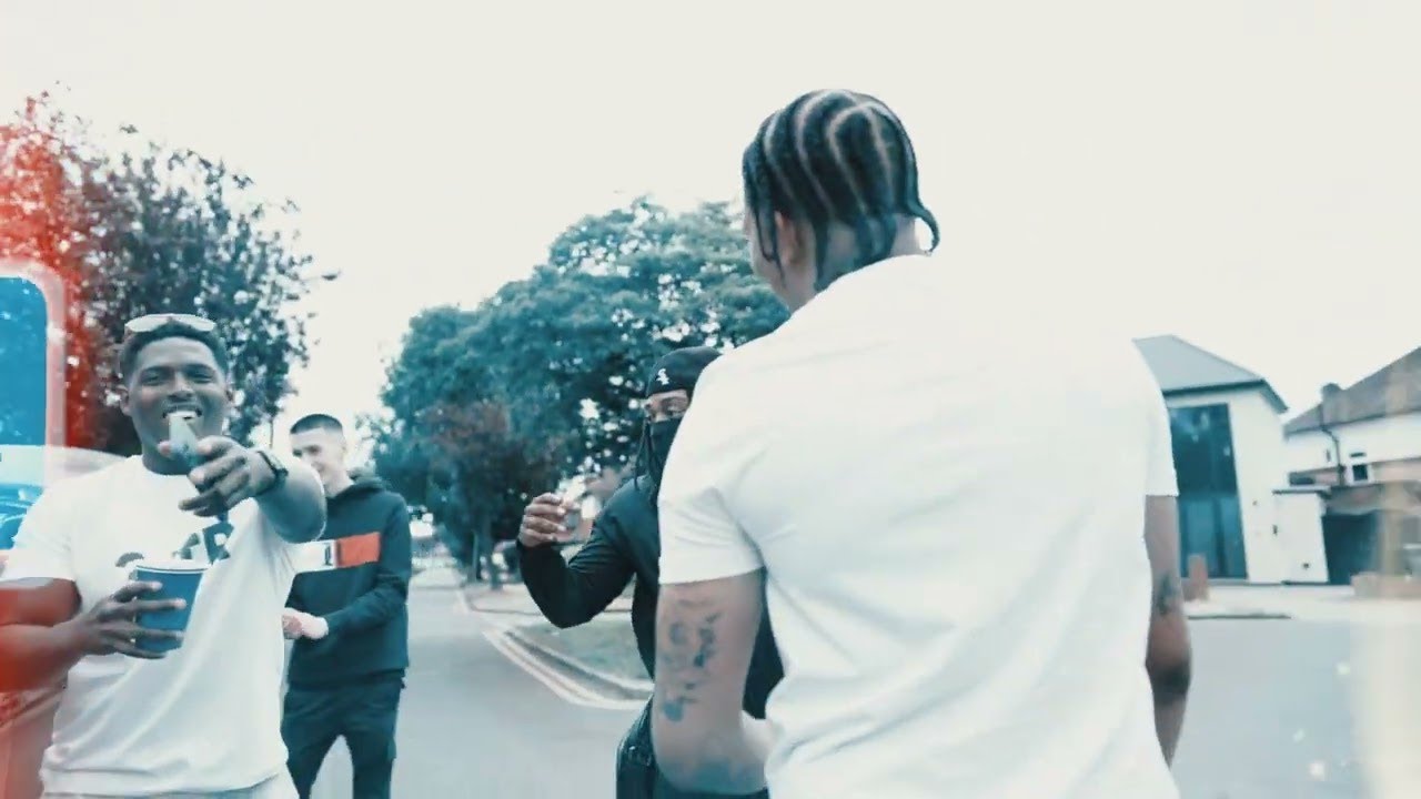 Ceelo - 400 Miles (Music Video) | @MixtapeMadness