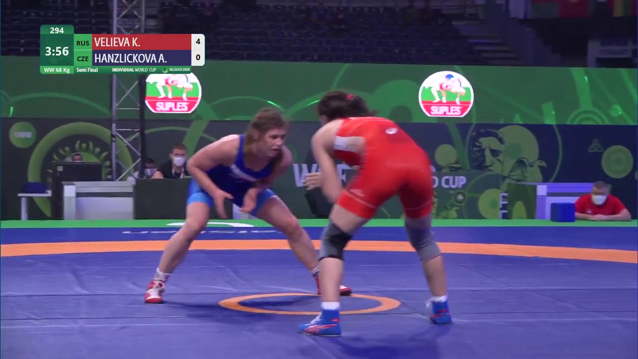 1/2 WW - 68 kg: K. VELIEVA (RUS) v. A. HANZLICKOVA (CZE)