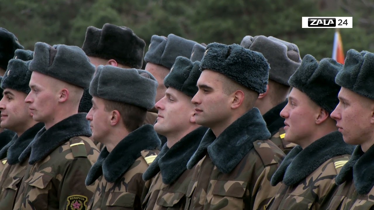 Солдаты срочной службы 6-й механизированной бригады возвращаются домой