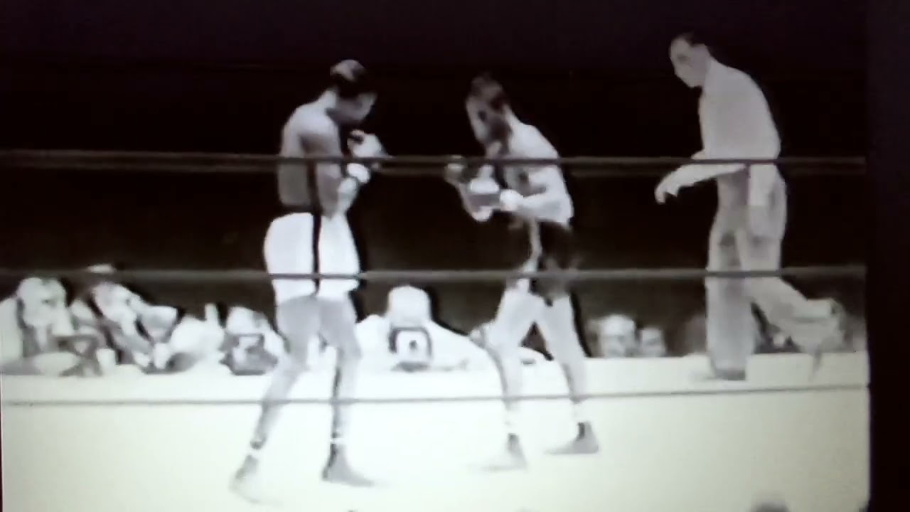 Kid Gavilan vs Gil Turner July 7 1952 Philadelphia PA. 11th rd Ko.