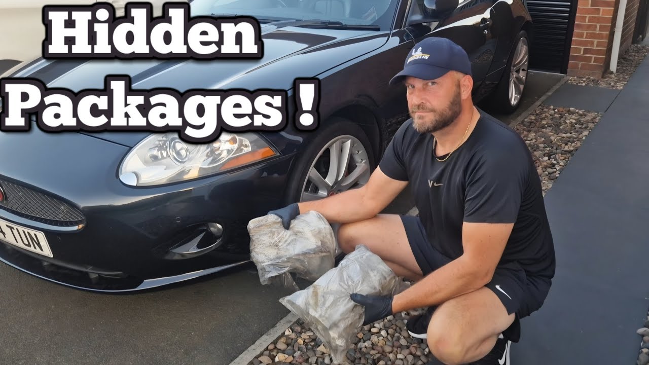 Hidden bags found under my Jaguar XK wheel arch! Screen Wash Pump Repair. 
