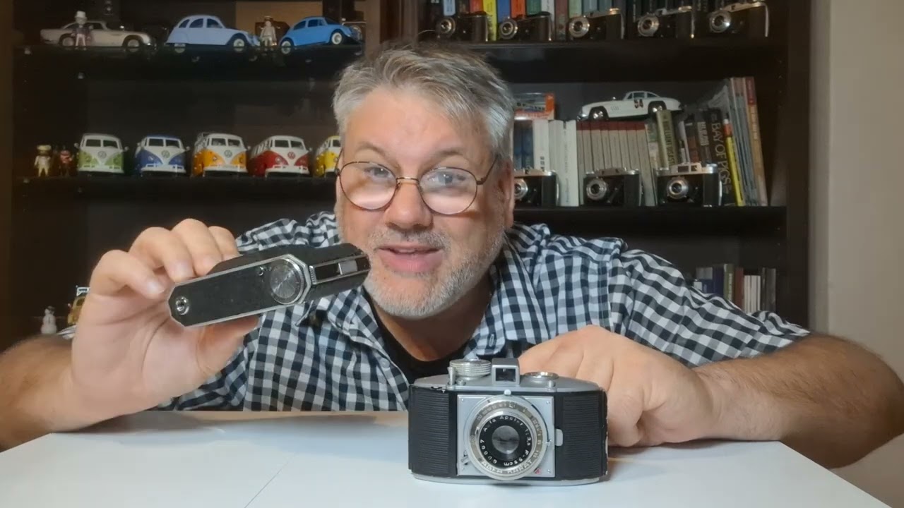 Vitrinenfutter: Agfa Karat 3,5 von 1948 vom Flohmarkt. 1937 - 1941 das Flaggschiff im Programm