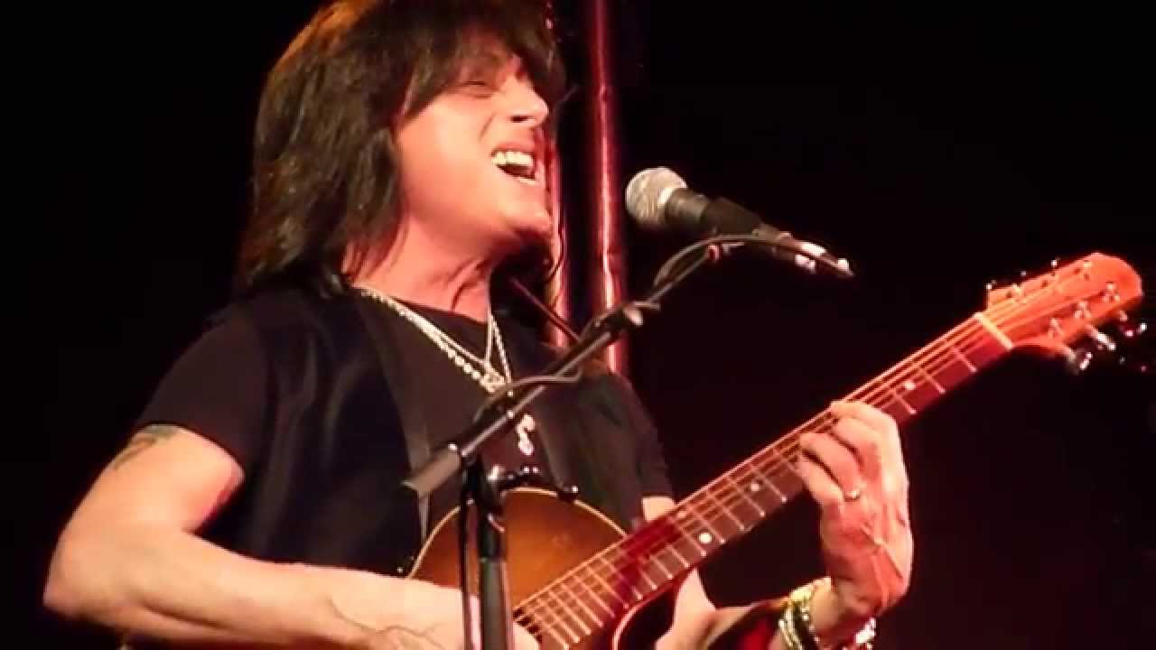Joe Lynn Turner : Street Of Dreams (Acoustic) @ Live Rooms, Chester 07/04/2015