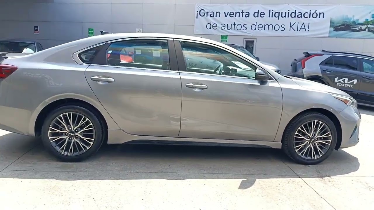 KIA FORTE GT LINE SEDAN 2022, AUTOM&Aacute;TICO