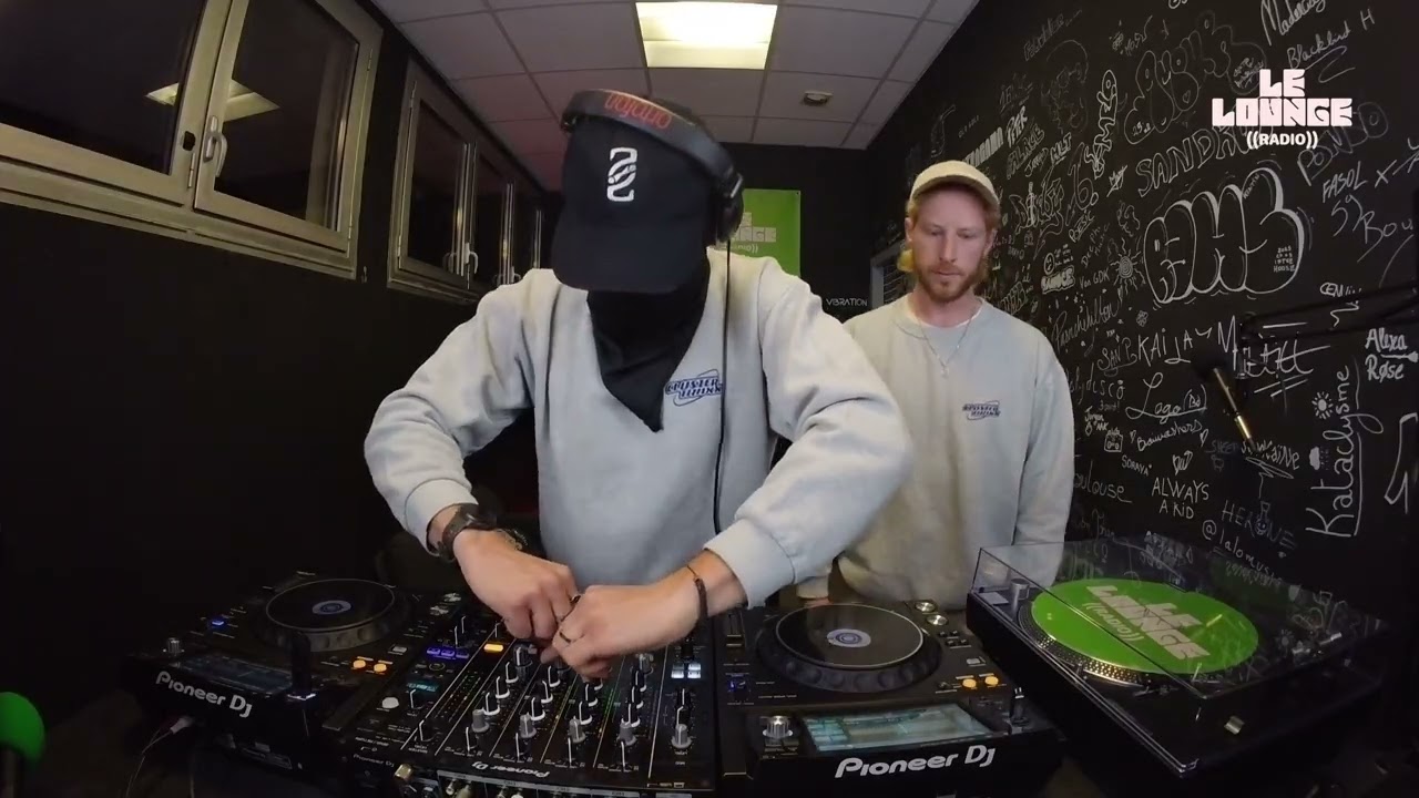 INTERFLUV invite SYMON SAYS (Dj Set)⎥Le Lounge