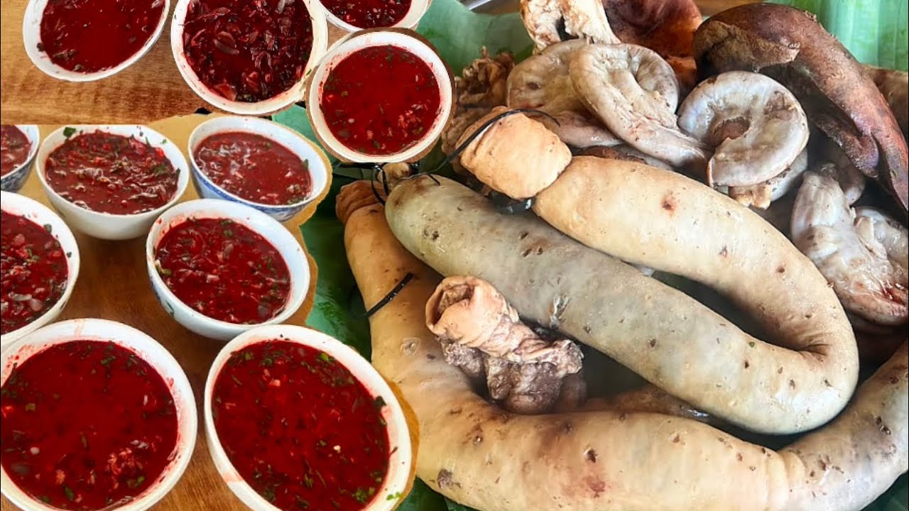 Siêu, tiết canh lòng lợn, đầu xuân năm mới, kính chúc mọi người gặp nhiều may mắn 