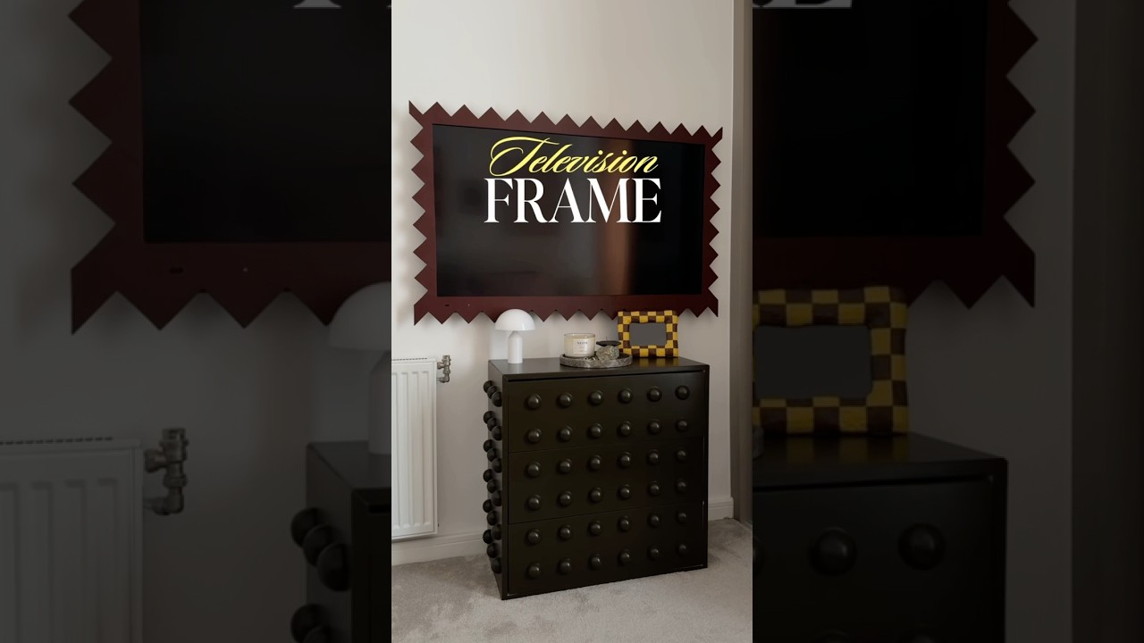 #DIY #tvframe - TVs are so ugly so make them a cute frame 😍 #walldecor #homeinreriors #homediy