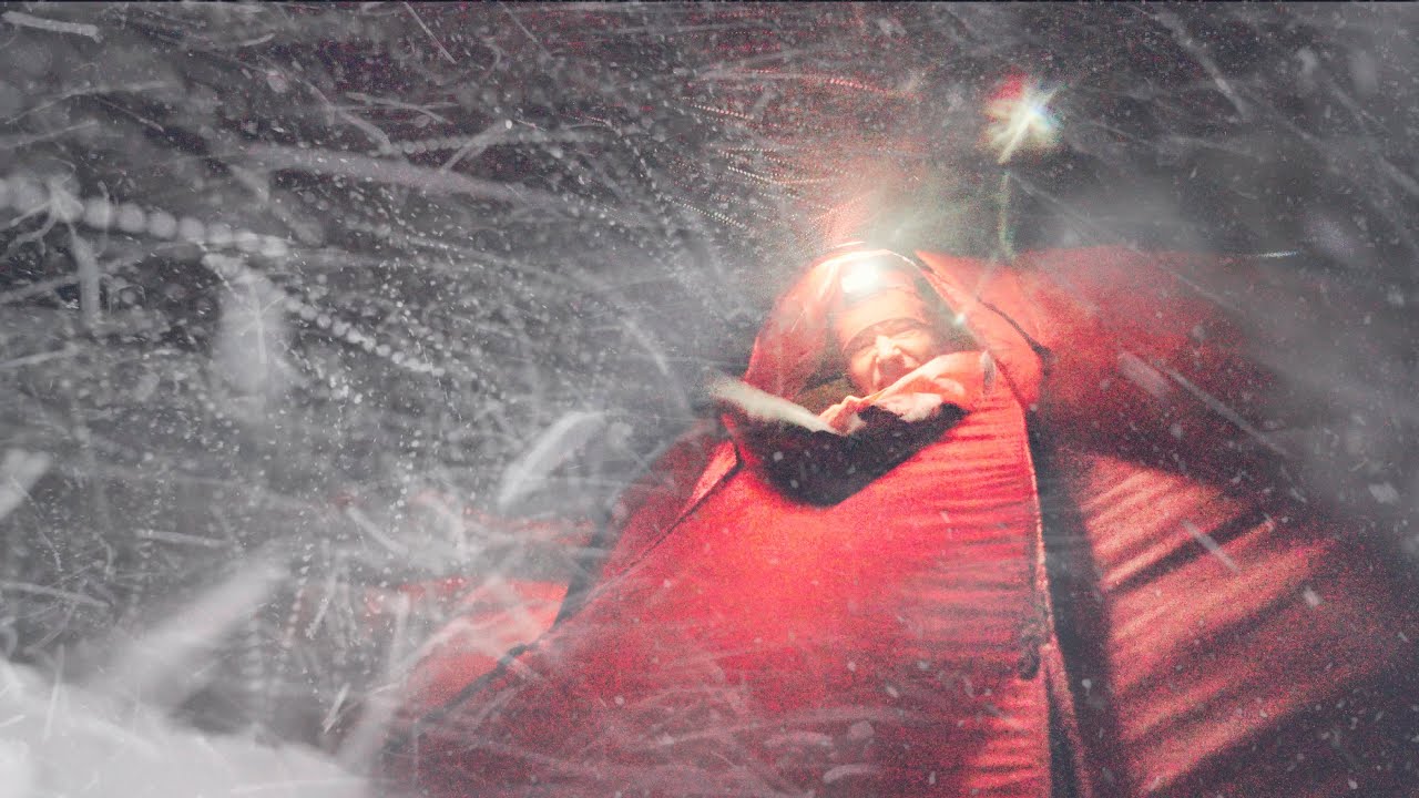 Alone in a Blizzard With No Fire&hellip; Winter Camping Survival in a Snowstorm (Extreme)