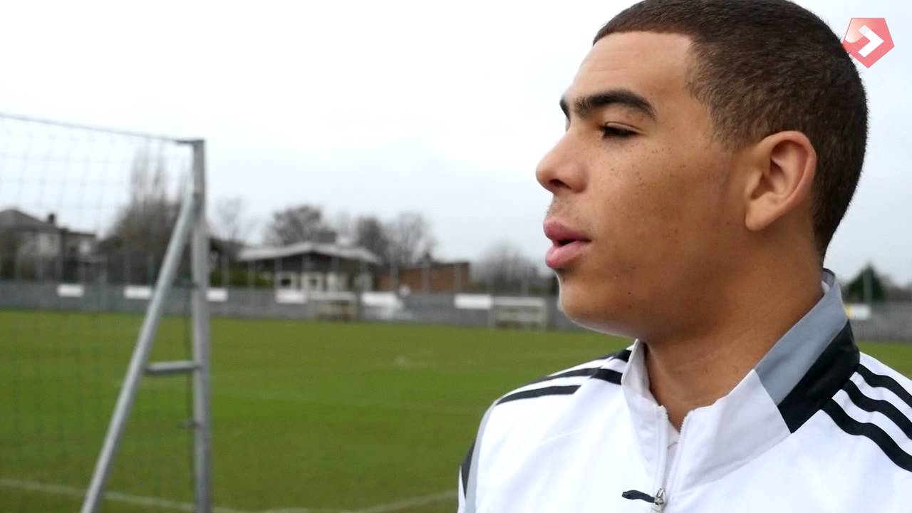 Che Adams on debut