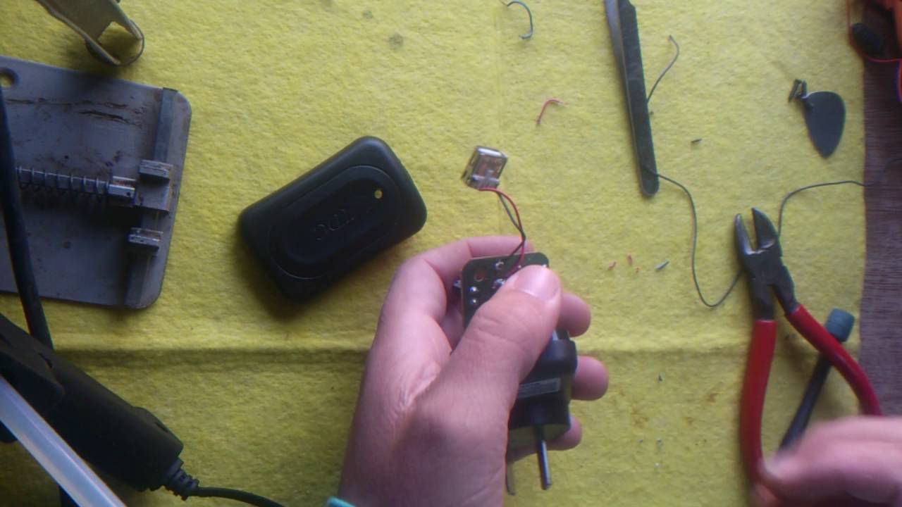 Como convertir cualquier cargado en USB