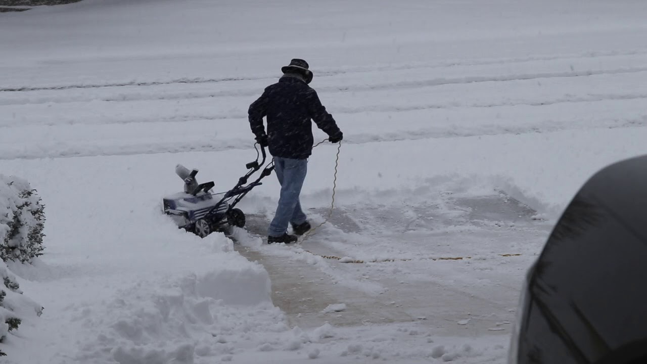 SnowJoe snow blower