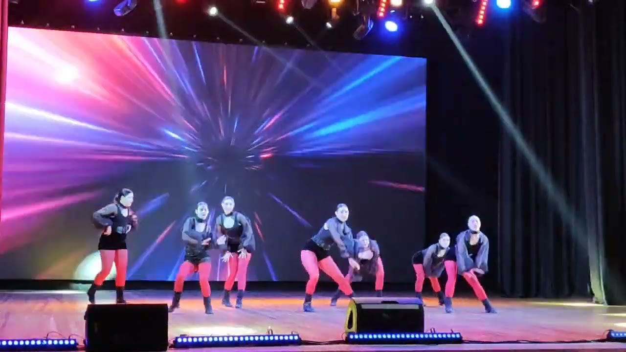 FOXY - ТАНЕЦ «RED STARS» - СТУДИЯ ТАНЦЕВ И РАСТЯЖКИ В ГОМЕЛЕ