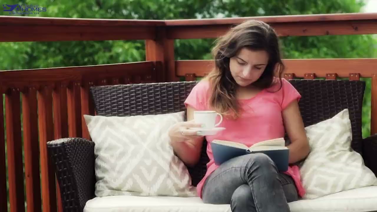 Custom Deck Building &ndash; Transform Your Backyard!
