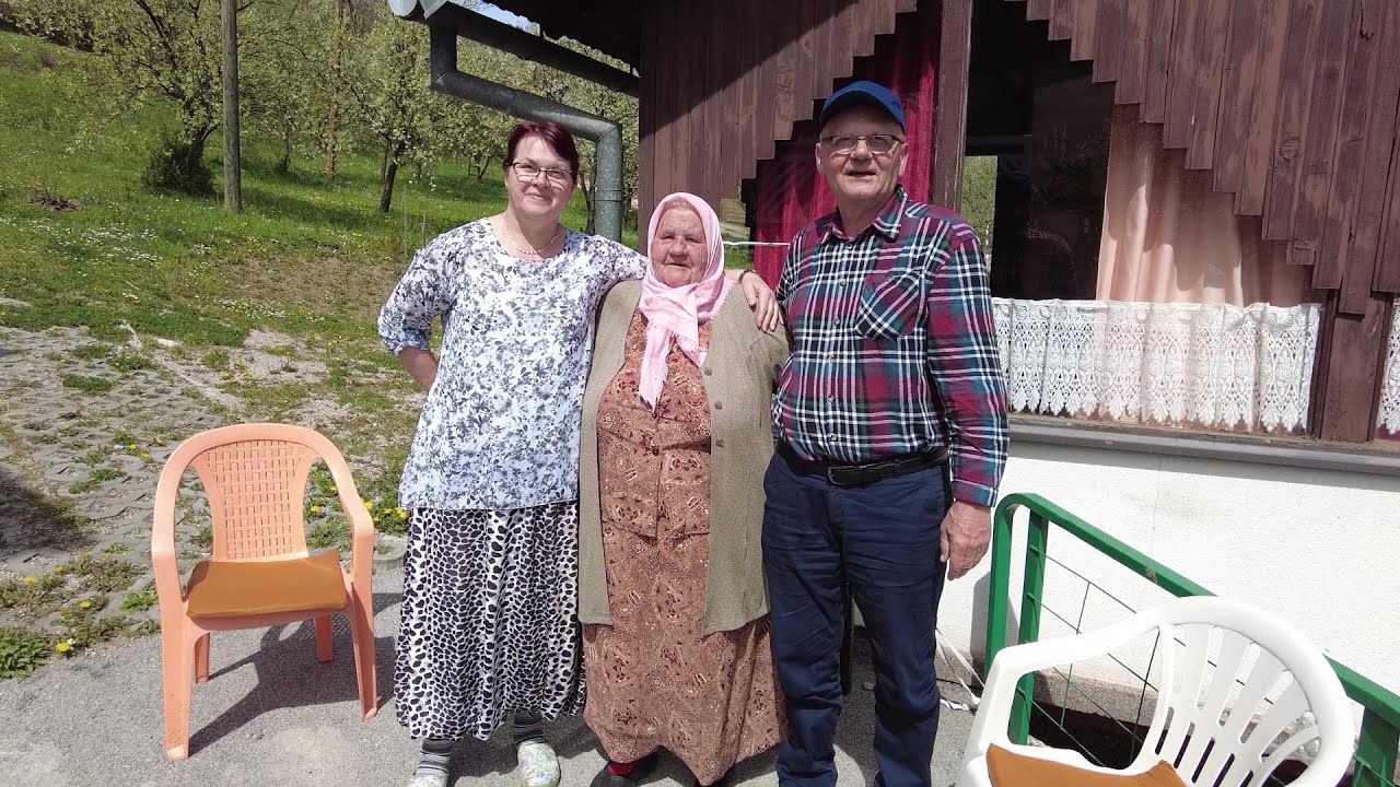 Nena Rahima je najjača i najveća baraba svoga sela!
