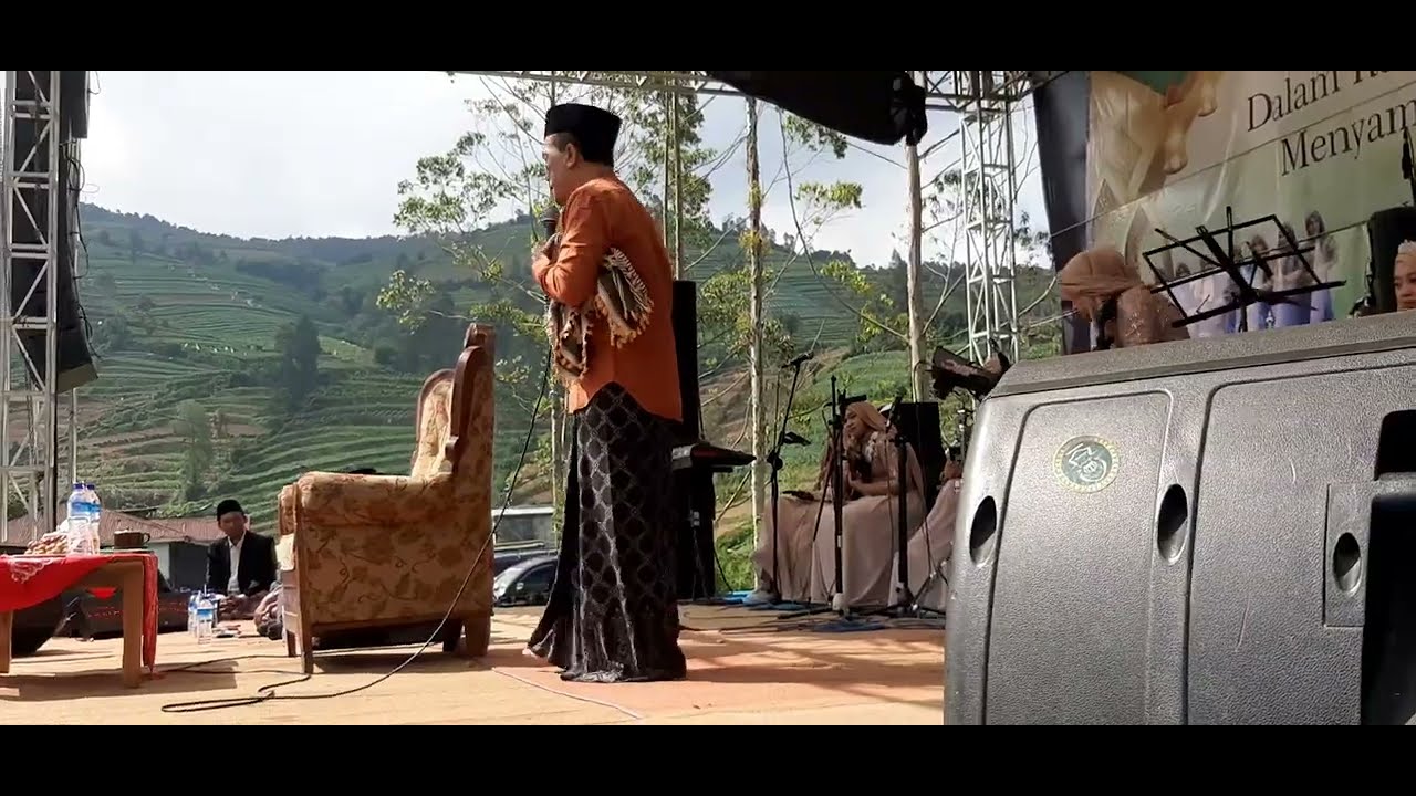 pengajian bpk, kh ,amin mustofa,dari solo lucu pol,dan bersama kosidah qasima dari magelan