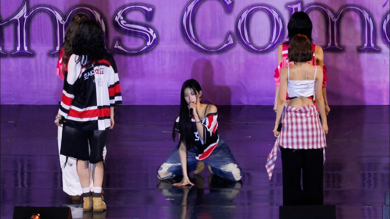 241001 르세라핌 LE SSERAFIM 'UNFORGIVEN' 4K 60P 직캠 @호서대 축제 by DaftTaengk