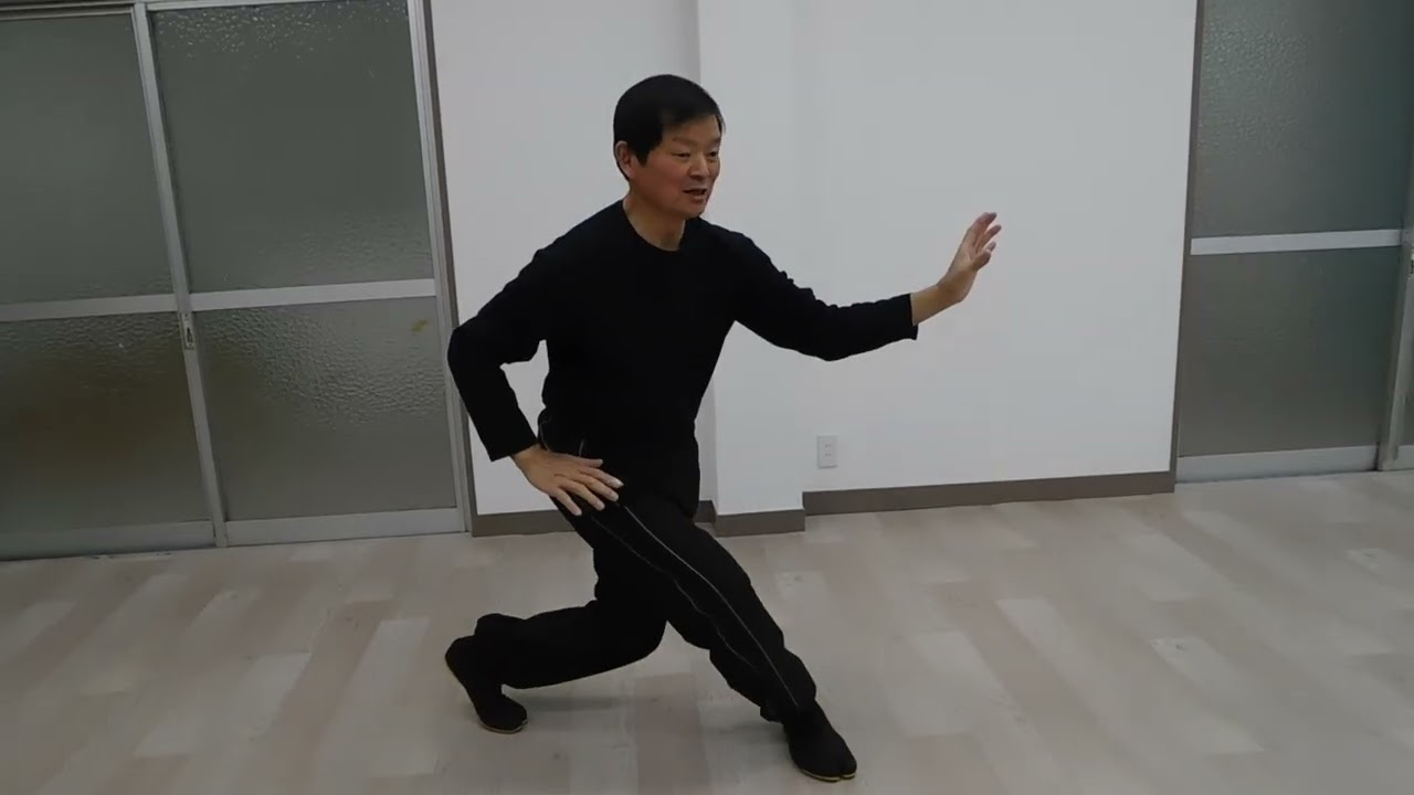 體術巷談　（74）八十六の四・　崩拳（もう少し丁寧に）