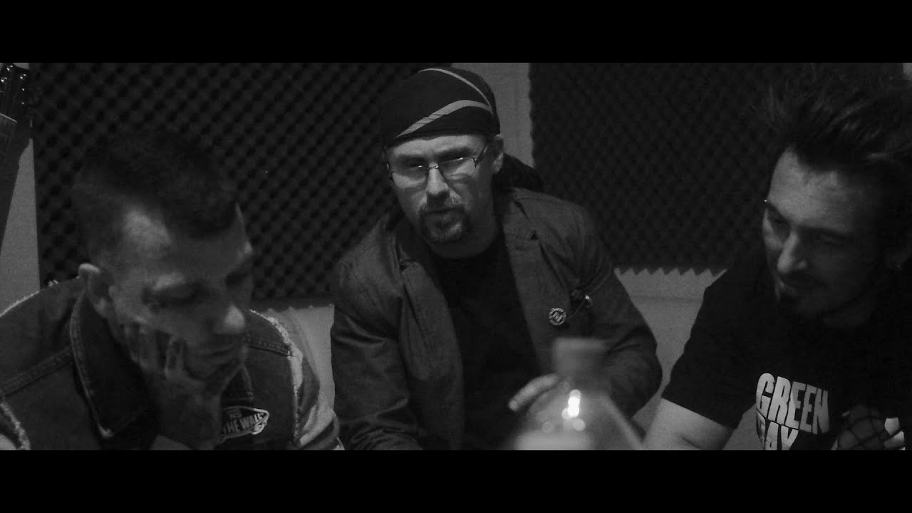 Pipes and Pints & Horkýže Slíže - Open Road (official video)