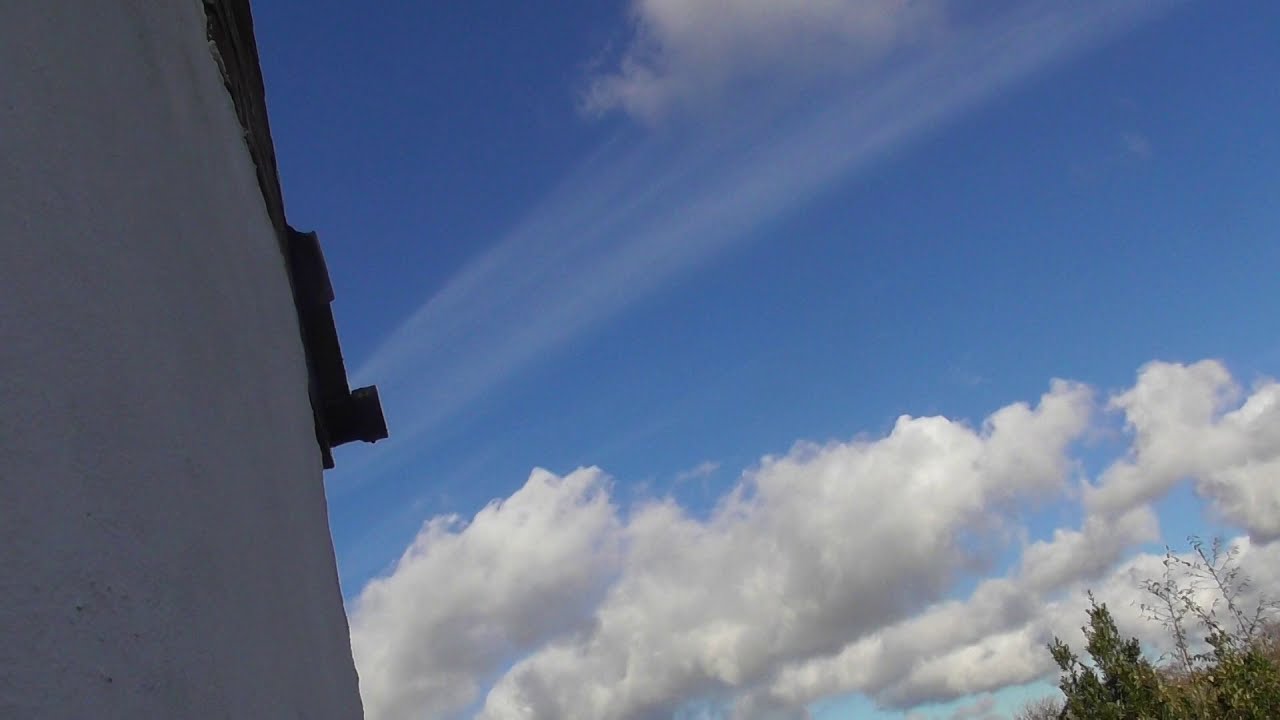Sonic Boom caused by RAF Typhoon over Cambridge UK 12jan2021 143p