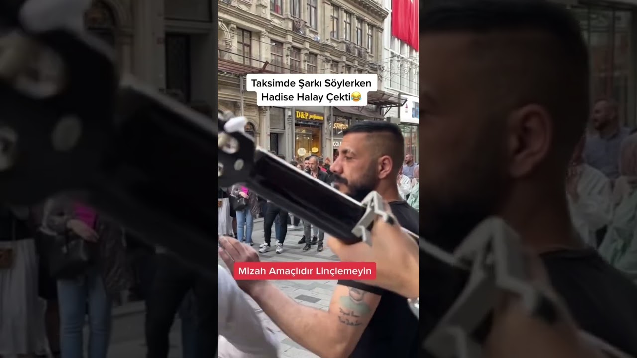 Taksimde Şarkı Söylerken Bakın Kim Halay Çekti 
