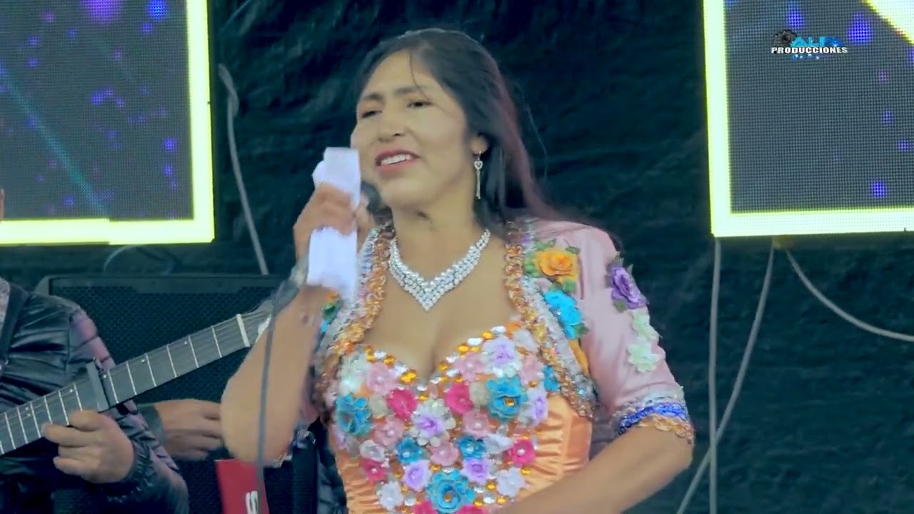 Estrellita La Encantadora  ▶ EN ESPINAR 