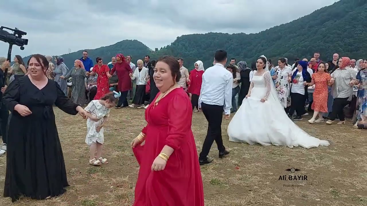 Hareketli Horon Akçaabat Karpınar Köyü Düğünü