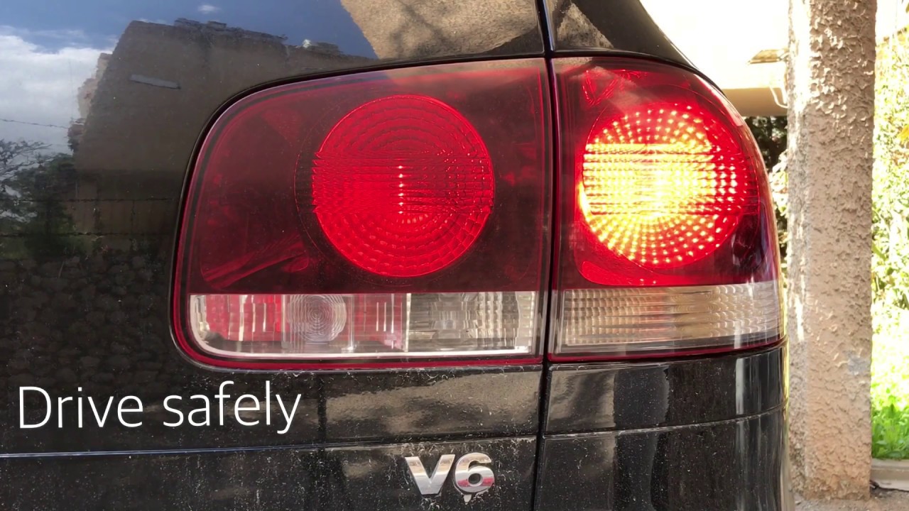 VW Touareg 2008 MK2 2end tail light bulb change how to
