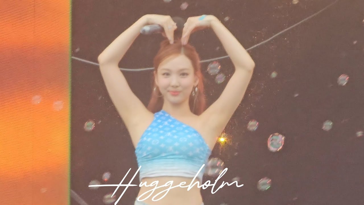 TWICE Nayeon(나연) - LOVE COUNTDOWN - WATERBOMB Seoul 20240707 [FANCAM]