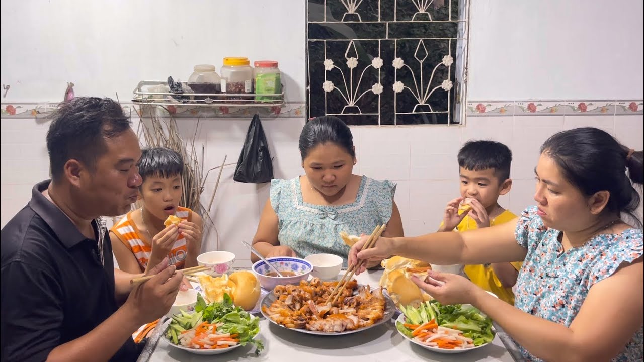Lòng Kìa Nước Dừa “phá lấu”Chấm Bánh Mì Đổi Bữa Cho Gia Đình