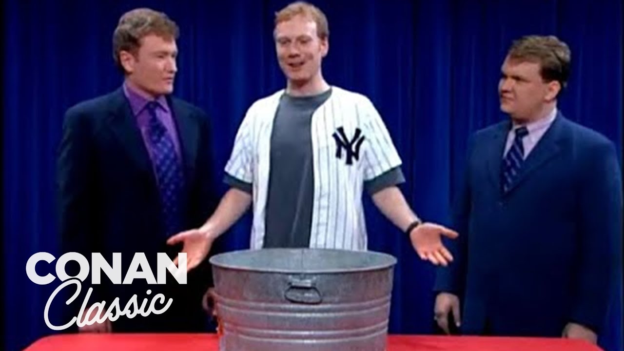 «Late Night Salmon Grab» с Энди Дейли | Late Night with Conan O’Brien