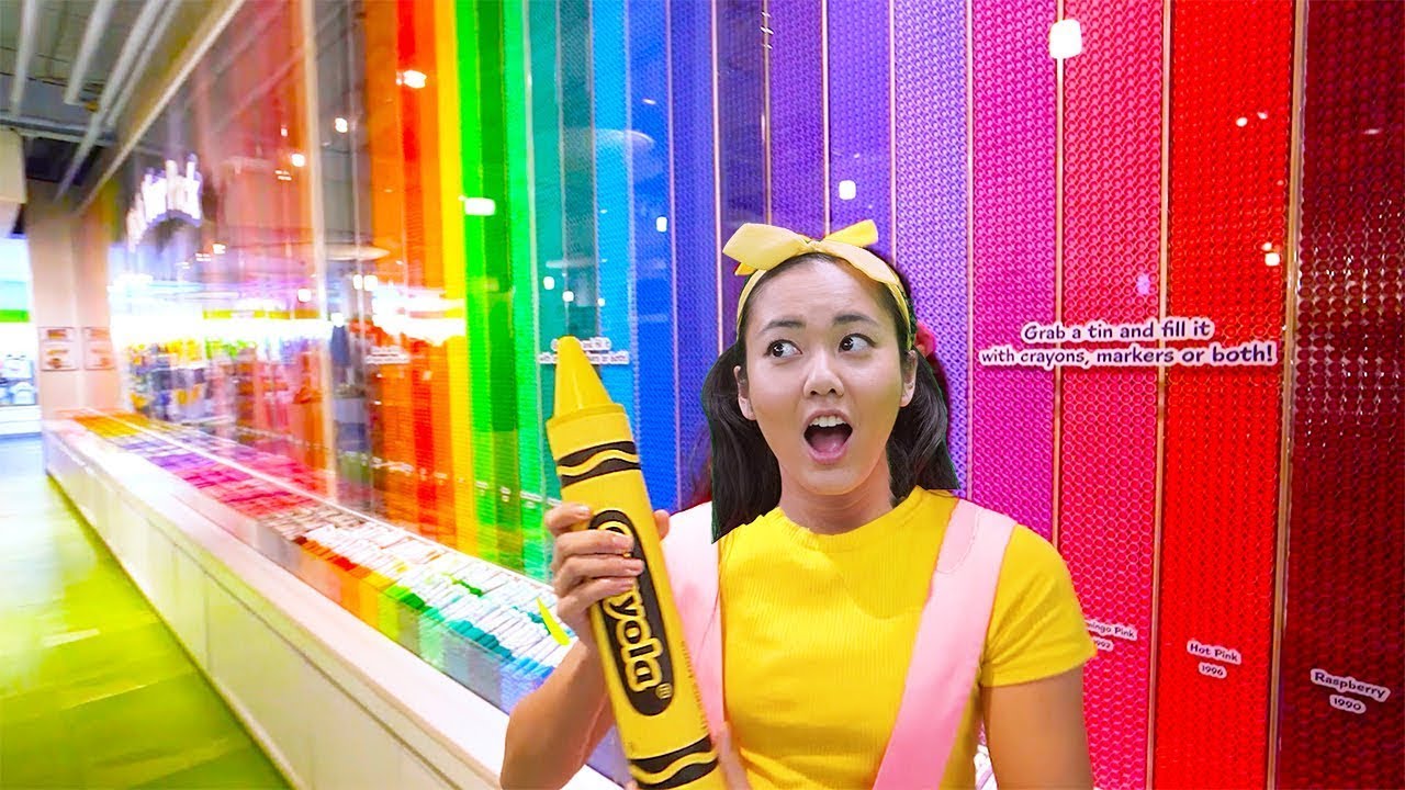 Easy DIY Art Experiments at Crayola Experience | Ellie Sparkles | WildBrain Learn at Home