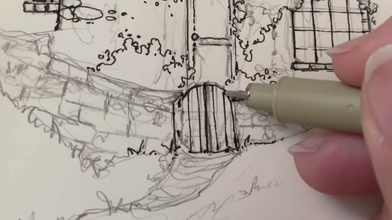 Drawing in my sketchbook | old house