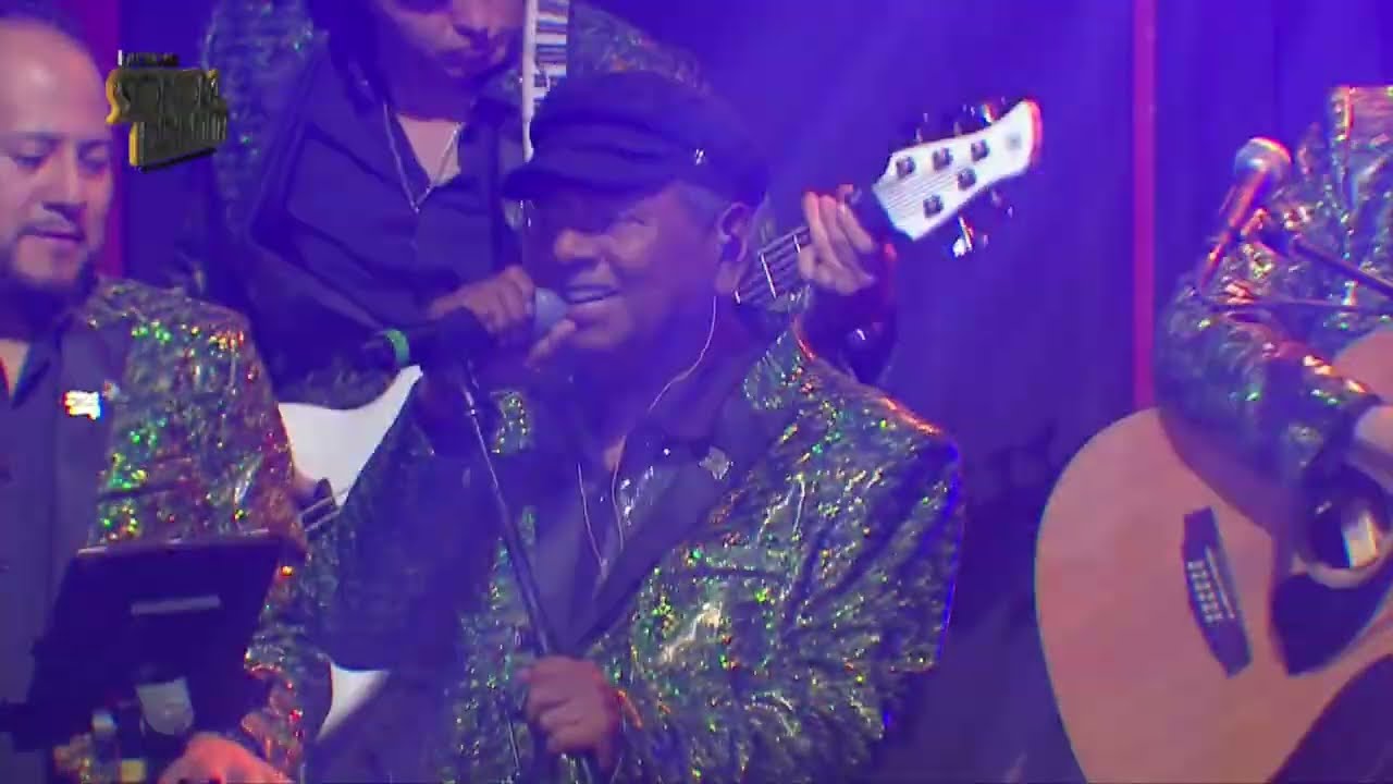 Mil Horas - 60 Aniversario - Sonora Dinamita de Lucho Argain y Xiu Garcia