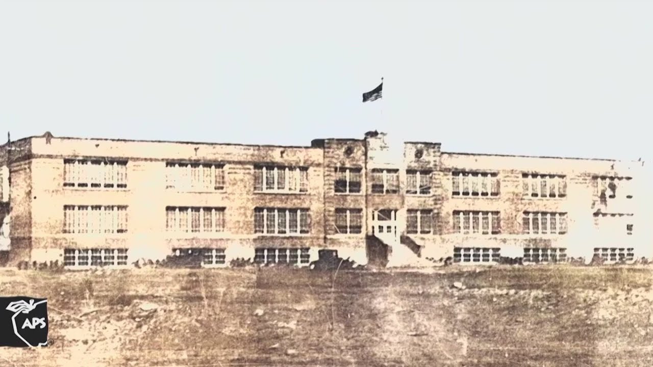 Albuquerque school celebrates 100 years