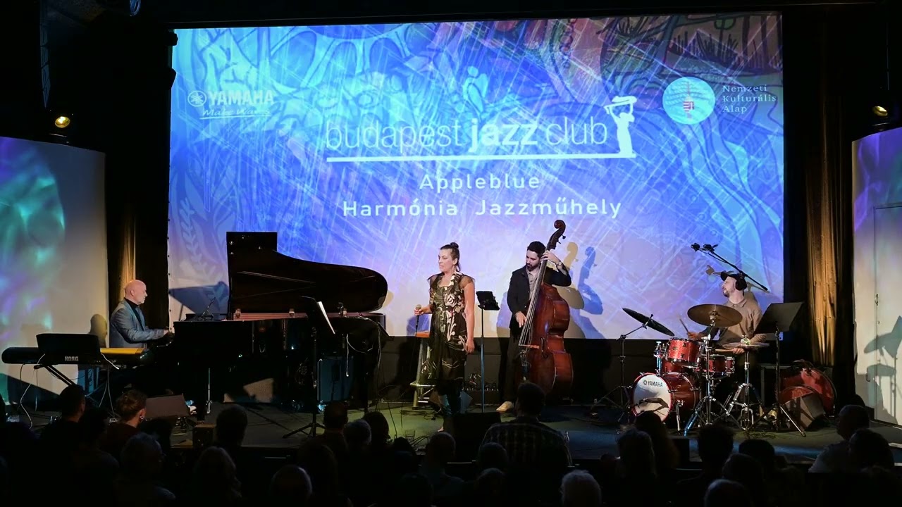 Peel Me a Grape - AppleBlue - live