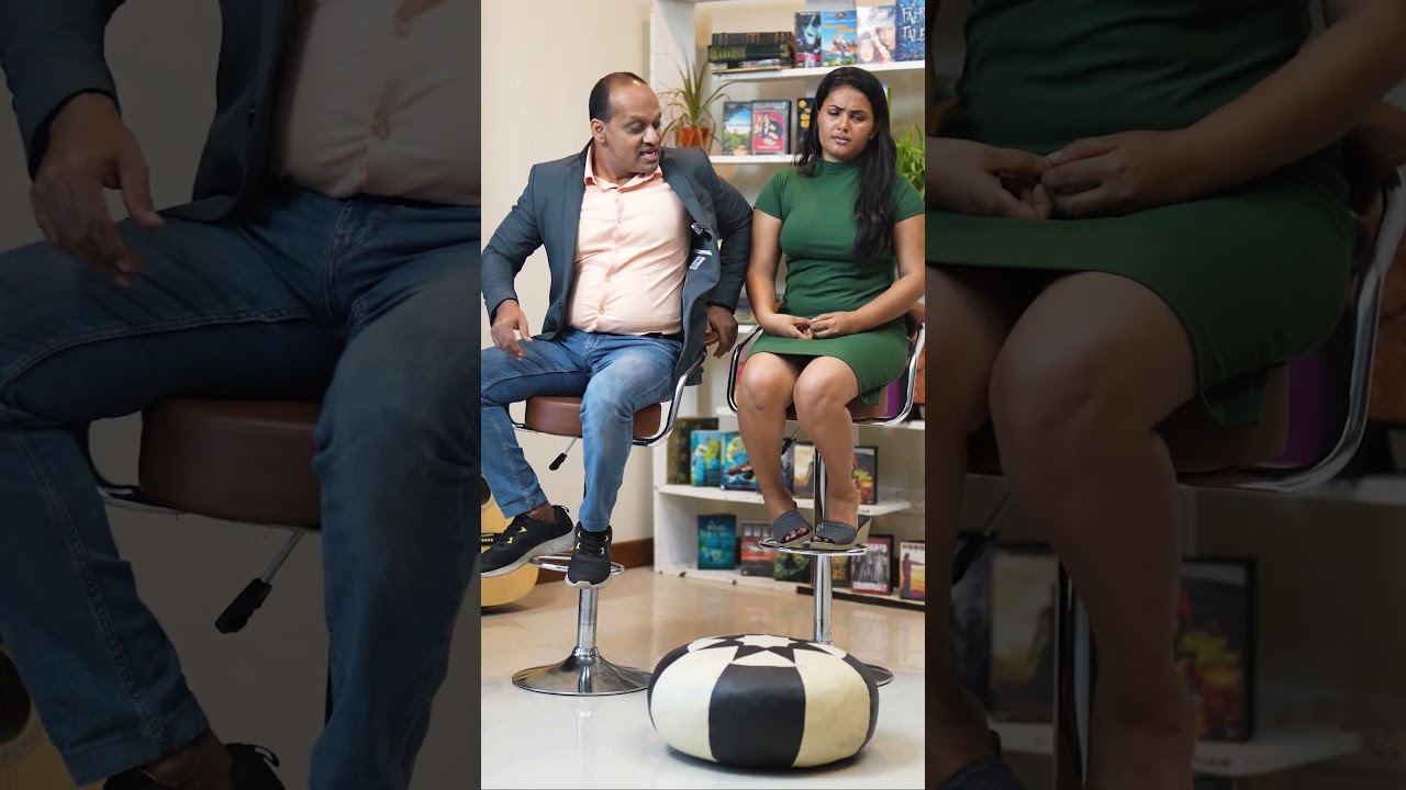 මාව මිරිකන්න✊ #sakvithiranasinghe #english #grammar #yt #funny #comedy #viralvideo #shorts #lesson