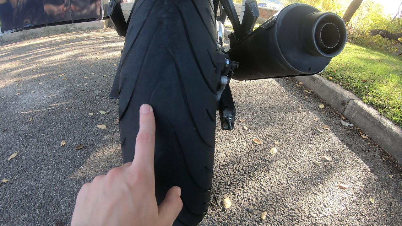 Michelin Pilot Street Radial en GS500F - Duración 30.000 km