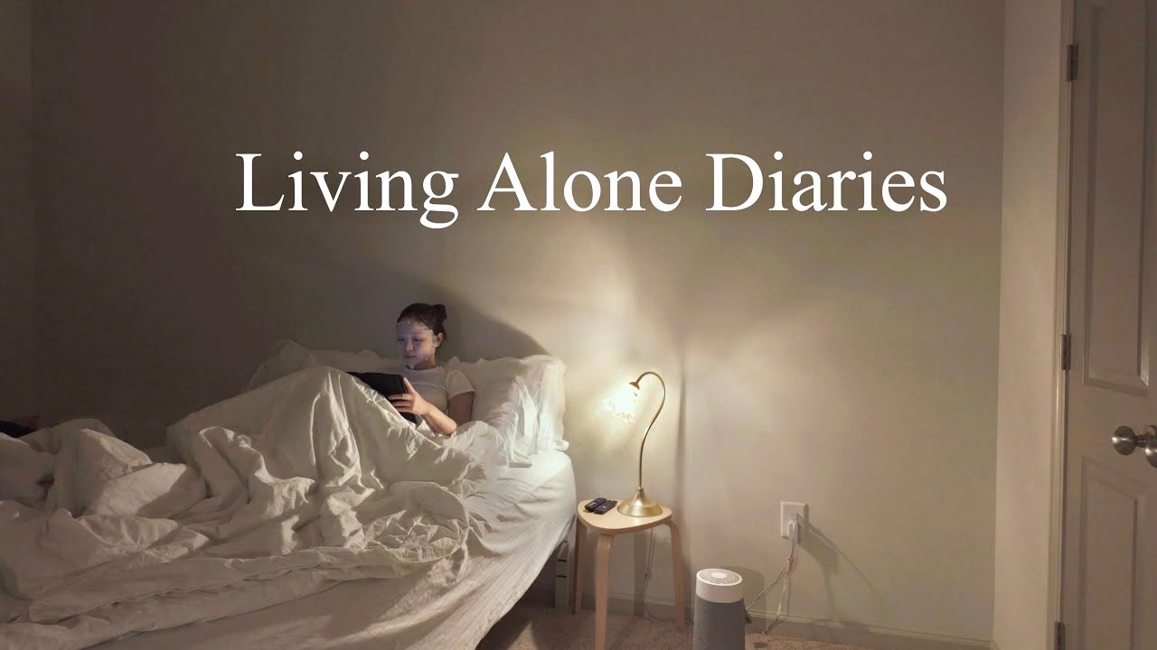 Living Alone Diaries 🧸 home updates, setting up for the holidays, & self care vlog!